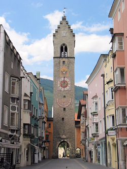 Sterzing &ndash; Neustadt s&uuml;dlich des Zw&ouml;lferturms (Foto A. Prock)